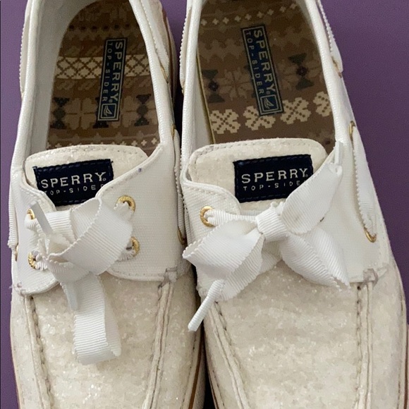 shoes - Picture 6 of 6